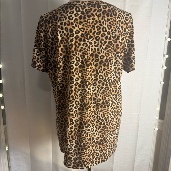 PINK Victoria's Secret Tan Brown Relaxed Short Sleeve Tee - Picture 2 of 6